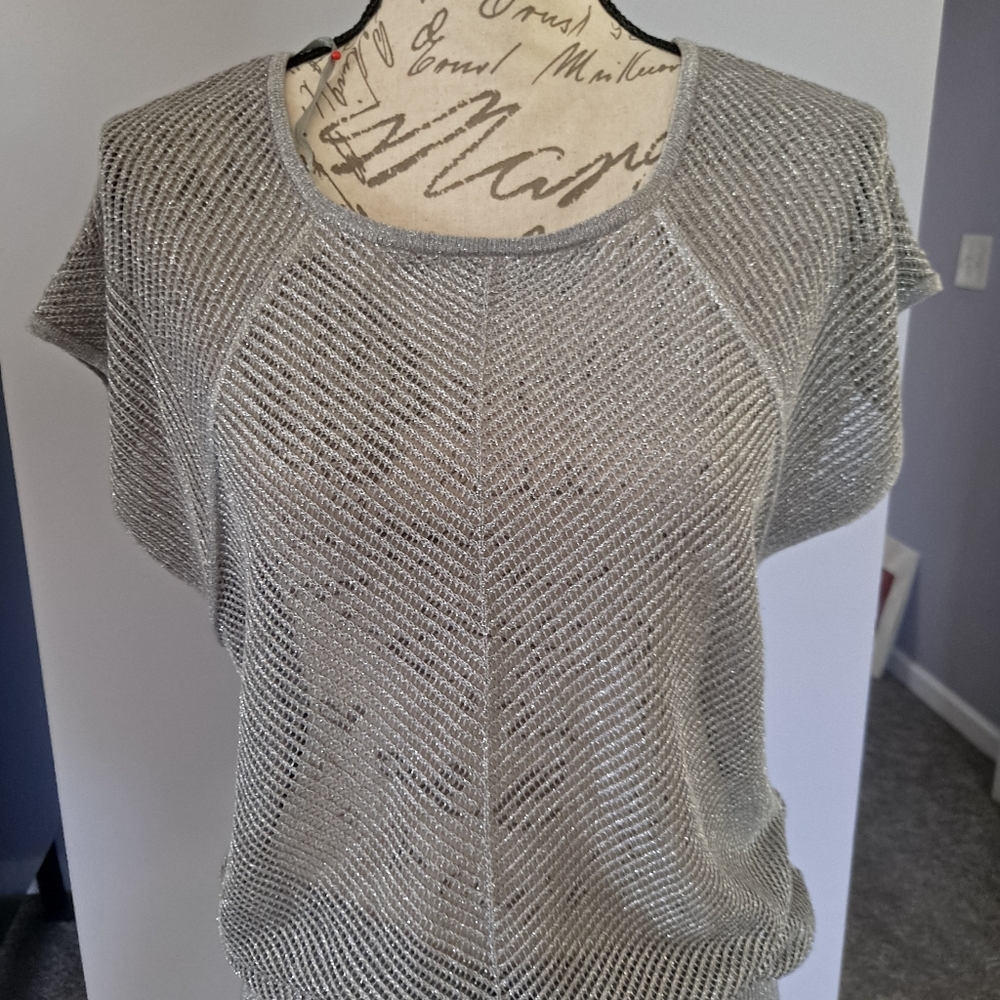 Silver top